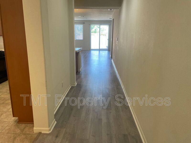House for rent at 10408 Siltstone Way, Elk Grove, CA 95757
