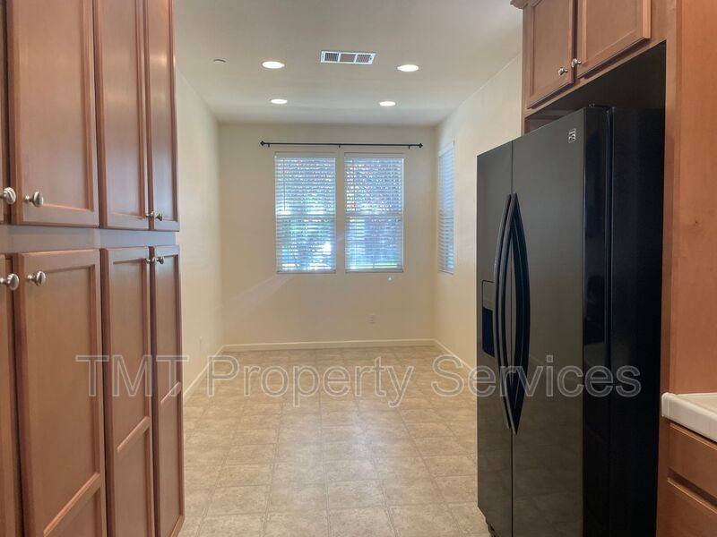 House for rent at 10408 Siltstone Way, Elk Grove, CA 95757