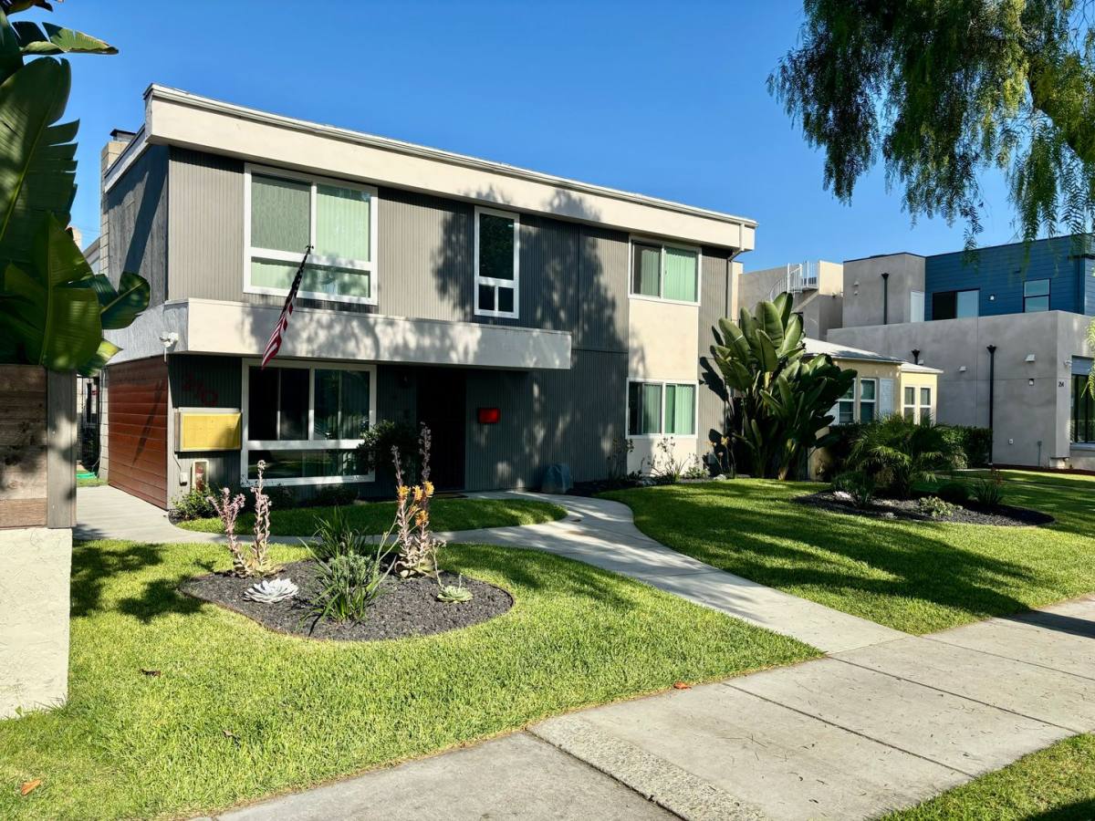 Apartment for rent at 270 B Ave #D, Coronado, CA 92118
