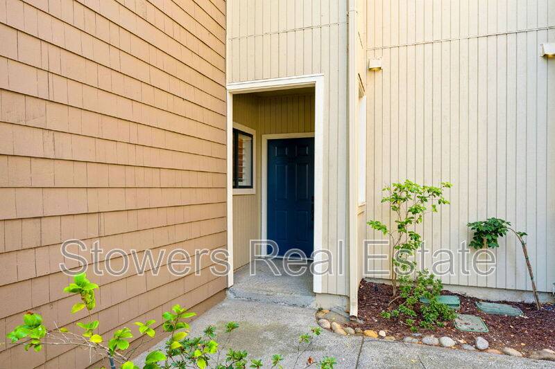 Apartment for rent at 228 Copper Ridge Rd, San Ramon, CA 94582