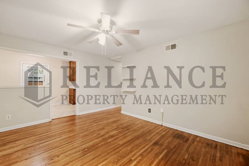 House for rent at 1126 Crowley St E, Wichita, KS 67216