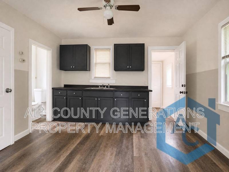 House for rent at 10800 Shale Ave, Cleveland, OH 44104