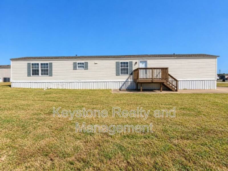 House for rent at 316 Jennifer St #34, Oak Grove, KY 42262