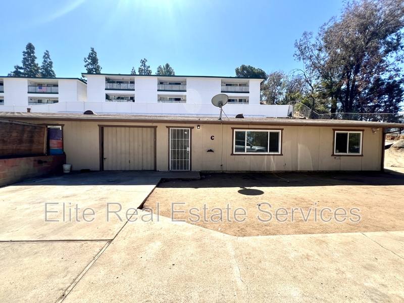 House for rent at 1538 Sams Hill Rd #C, El Cajon, CA 92021