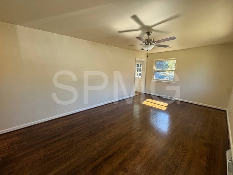 House for rent at 216 Nancy Dr NW, Roanoke, VA 24017