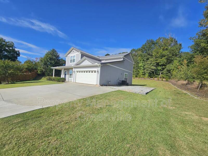 House for rent at 625 Old Rutherford Rd, Taylors, SC 29687