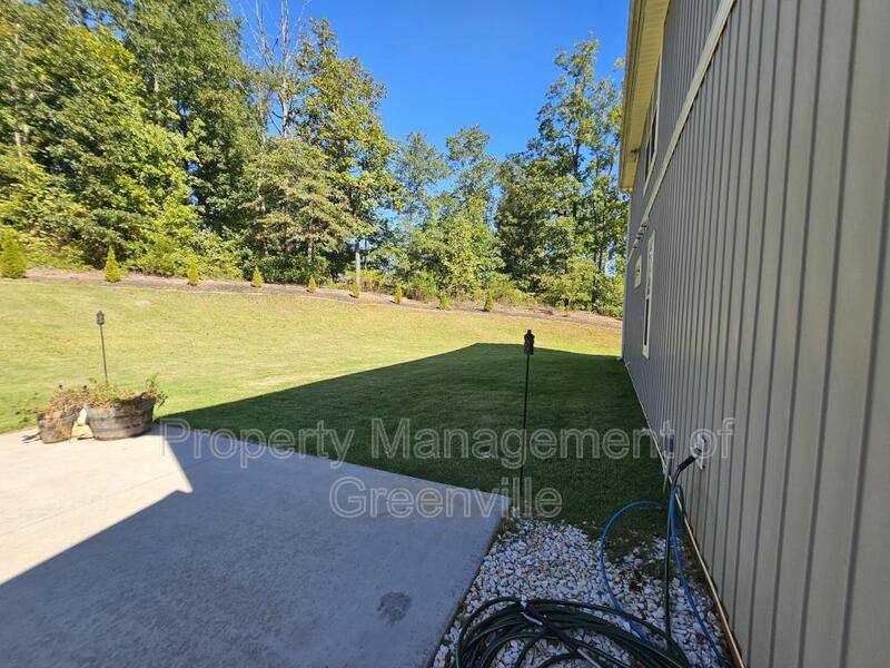House for rent at 625 Old Rutherford Rd, Taylors, SC 29687
