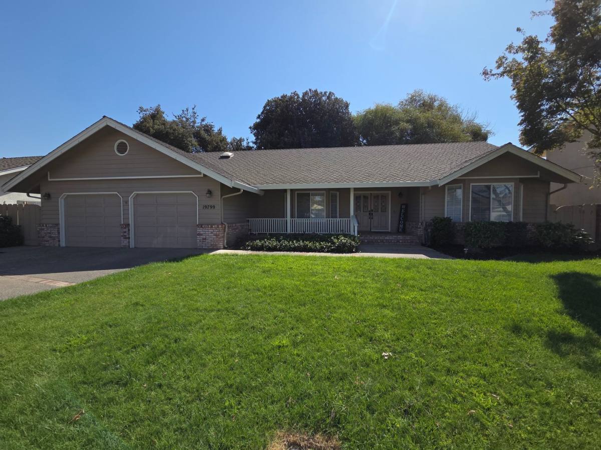 House for rent at 19799 Julianne Ave, Hilmar, CA 95324