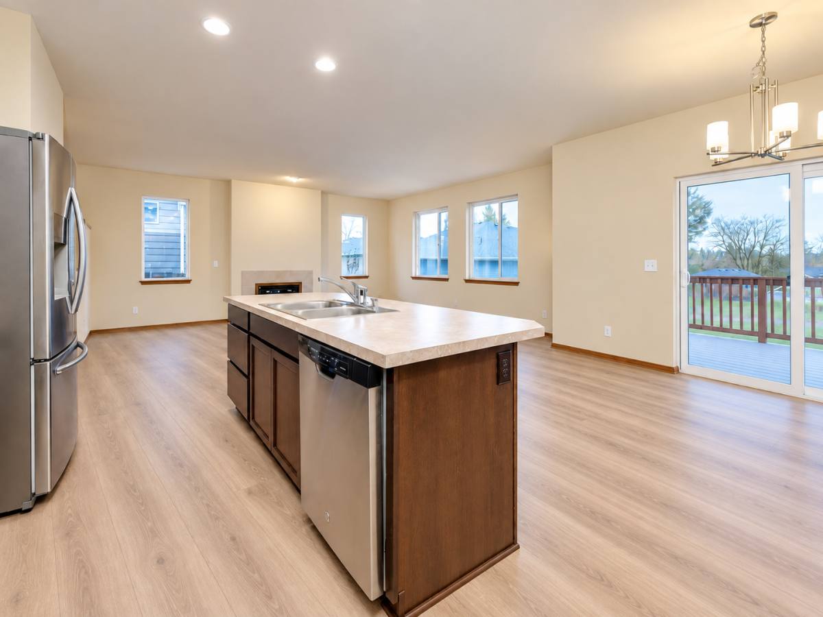 House for rent at 5004 Onalaska Loop SE, Port Orchard, WA 98367
