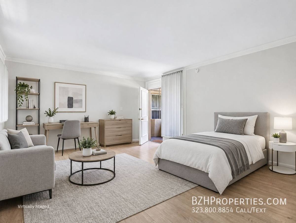 Apartment for rent at 1520 N Hayworth Ave #17A, Los Angeles, CA 90046