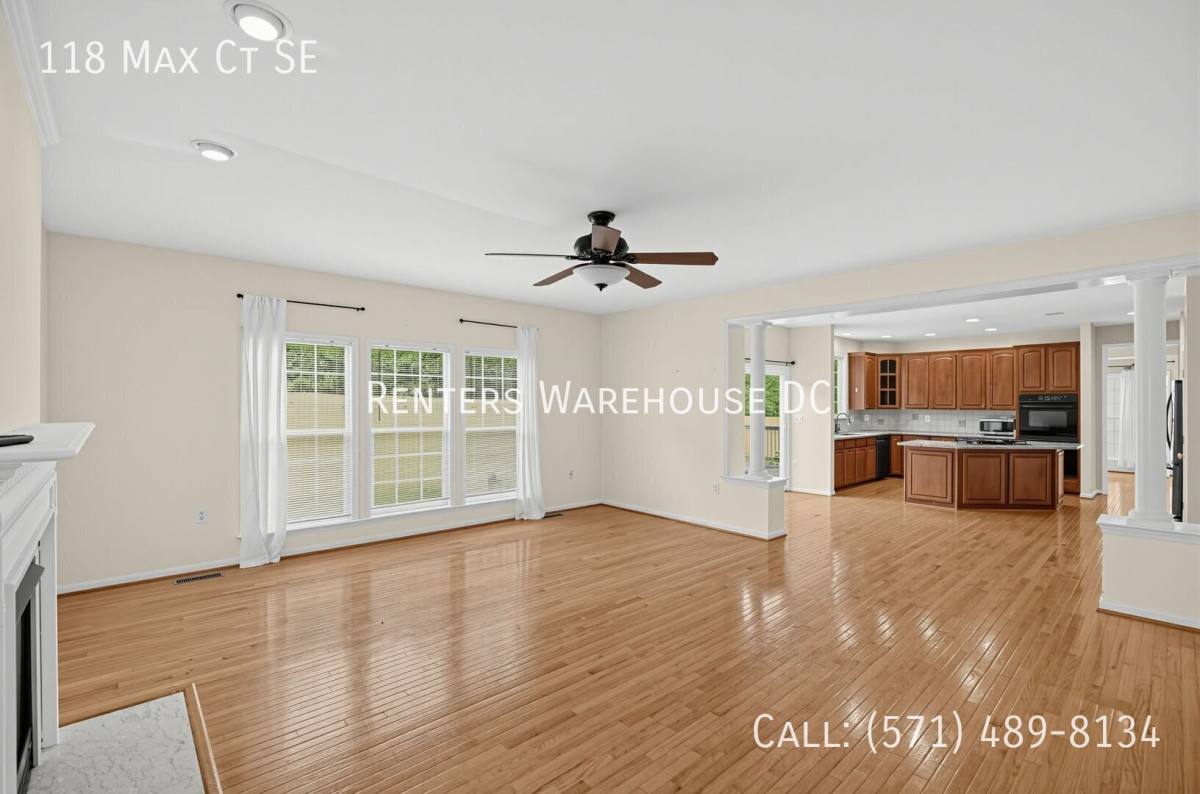 House for rent at 118 Max Court SE, Leesburg, VA 20175