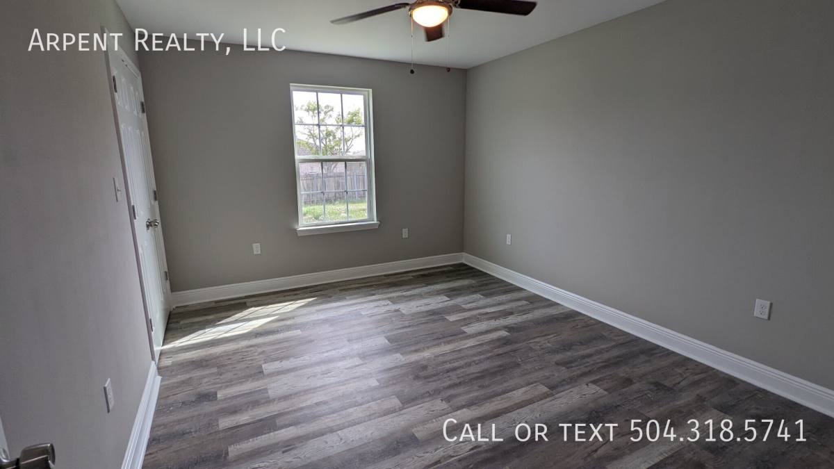 Apartment for rent at 3616 Tournefort St, Chalmette, LA 70043