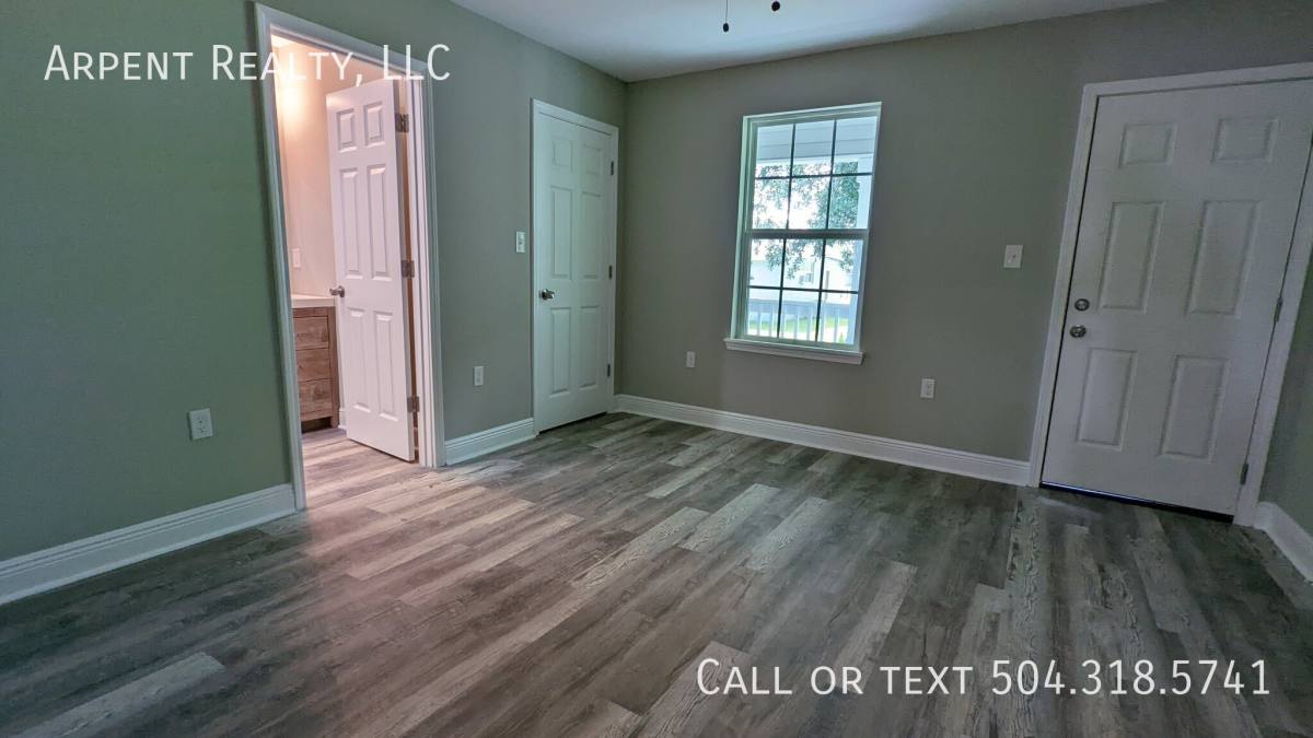 Apartment for rent at 3616 Tournefort St, Chalmette, LA 70043