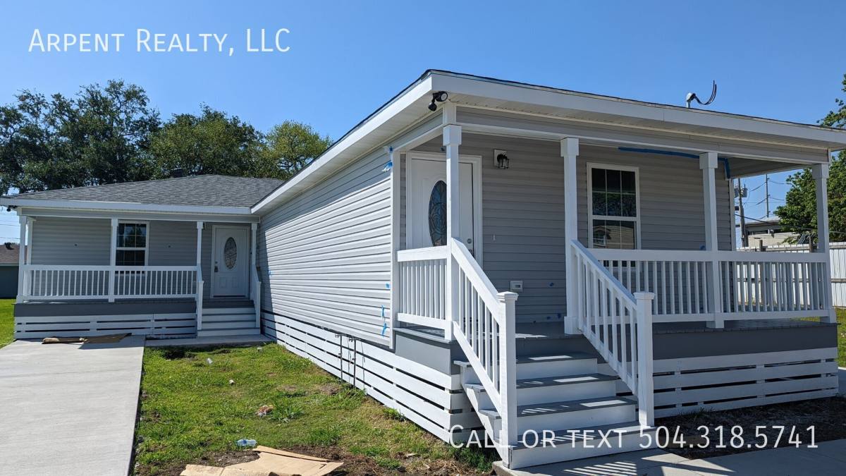Apartment for rent at 3616 Tournefort St, Chalmette, LA 70043