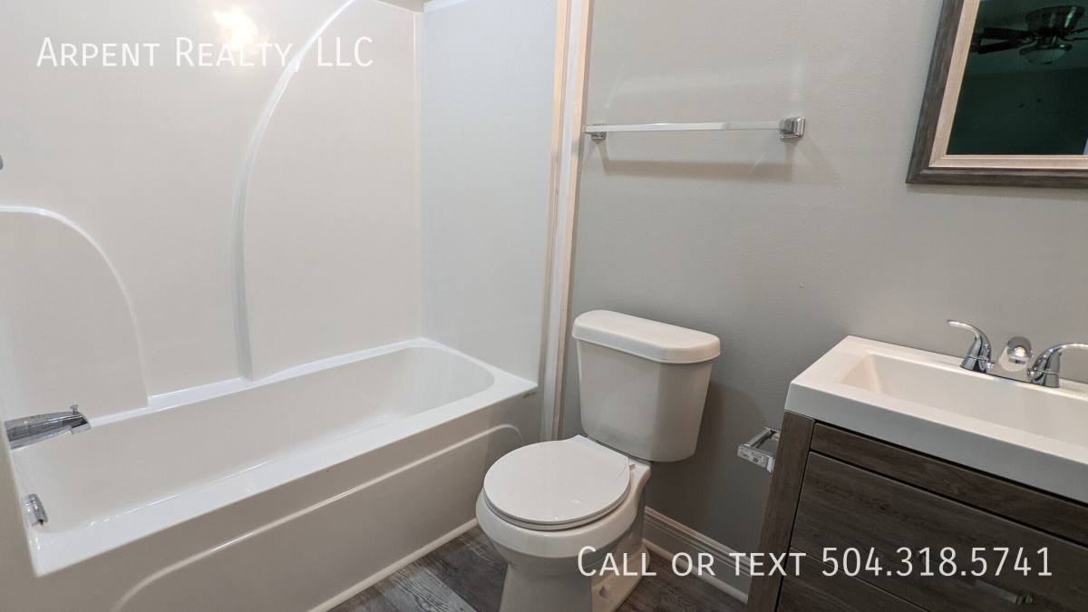 Apartment for rent at 3616 Tournefort St, Chalmette, LA 70043