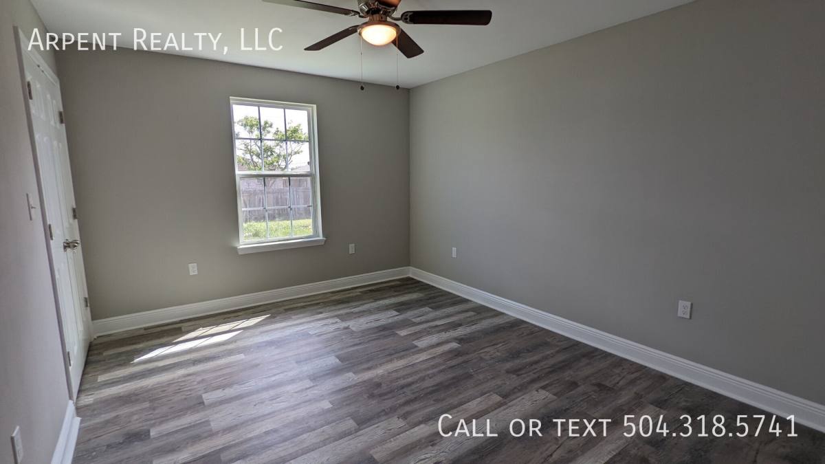 Apartment for rent at 3616 Tournefort St, Chalmette, LA 70043