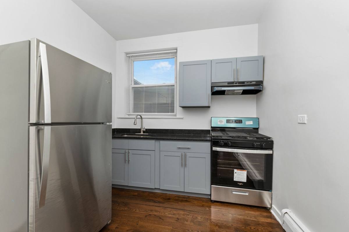 Condo for rent at 11259 S King Dr, Chicago, IL 60628