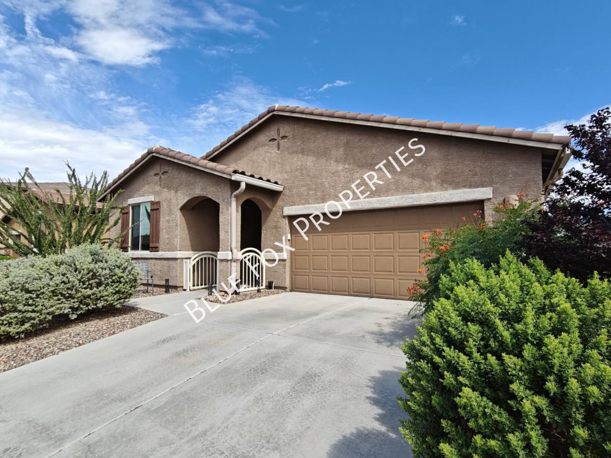 House for rent at 11128 W Fountain View Dr, Marana, AZ 85653