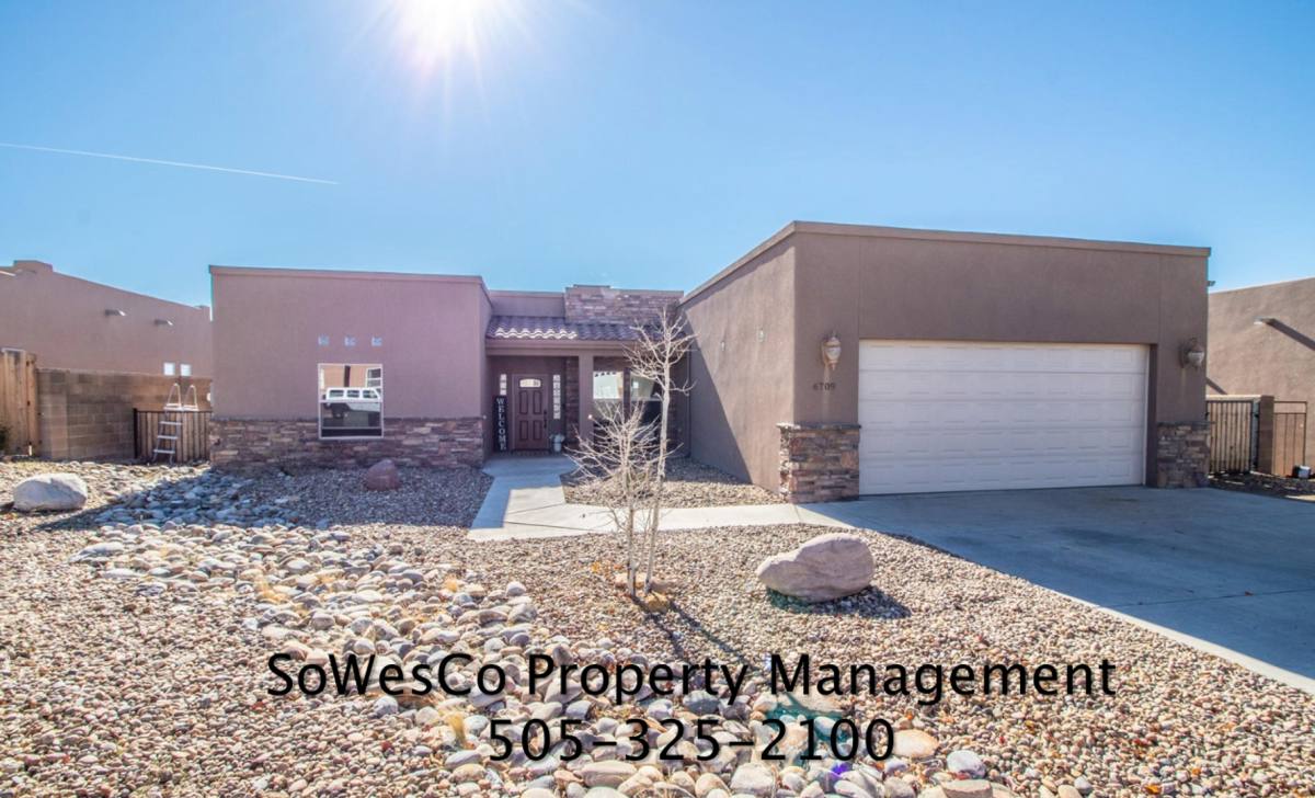 House for rent at 6709 Picuris Ave, Farmington, NM 87402