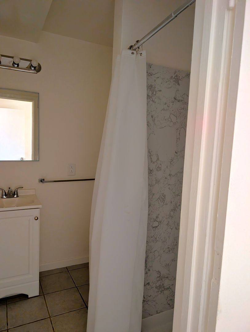 Apartment for rent at 1213 San Pablo Ave, Albany, CA 94706
