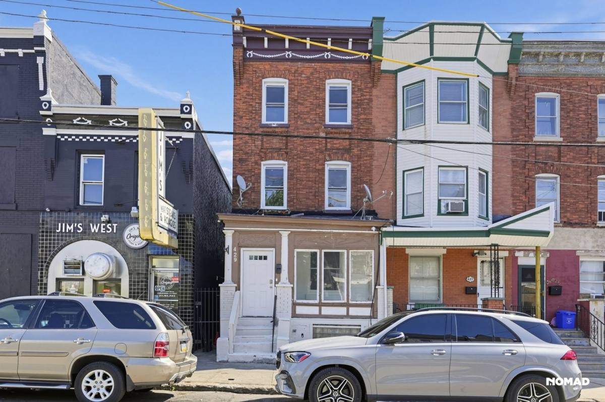 Townhouse for rent at 429 N 62nd St, Philadelphia, PA 19151
