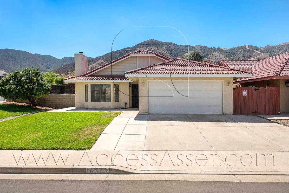 House for rent at 15731 Laguna Ave, Lake Elsinore, CA 92530
