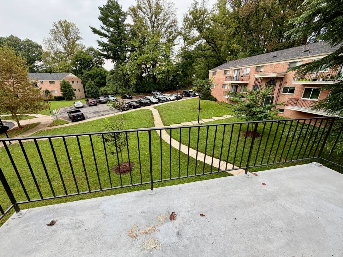 Apartment for rent at 10506 Weymouth St #204, Bethesda, MD 20814