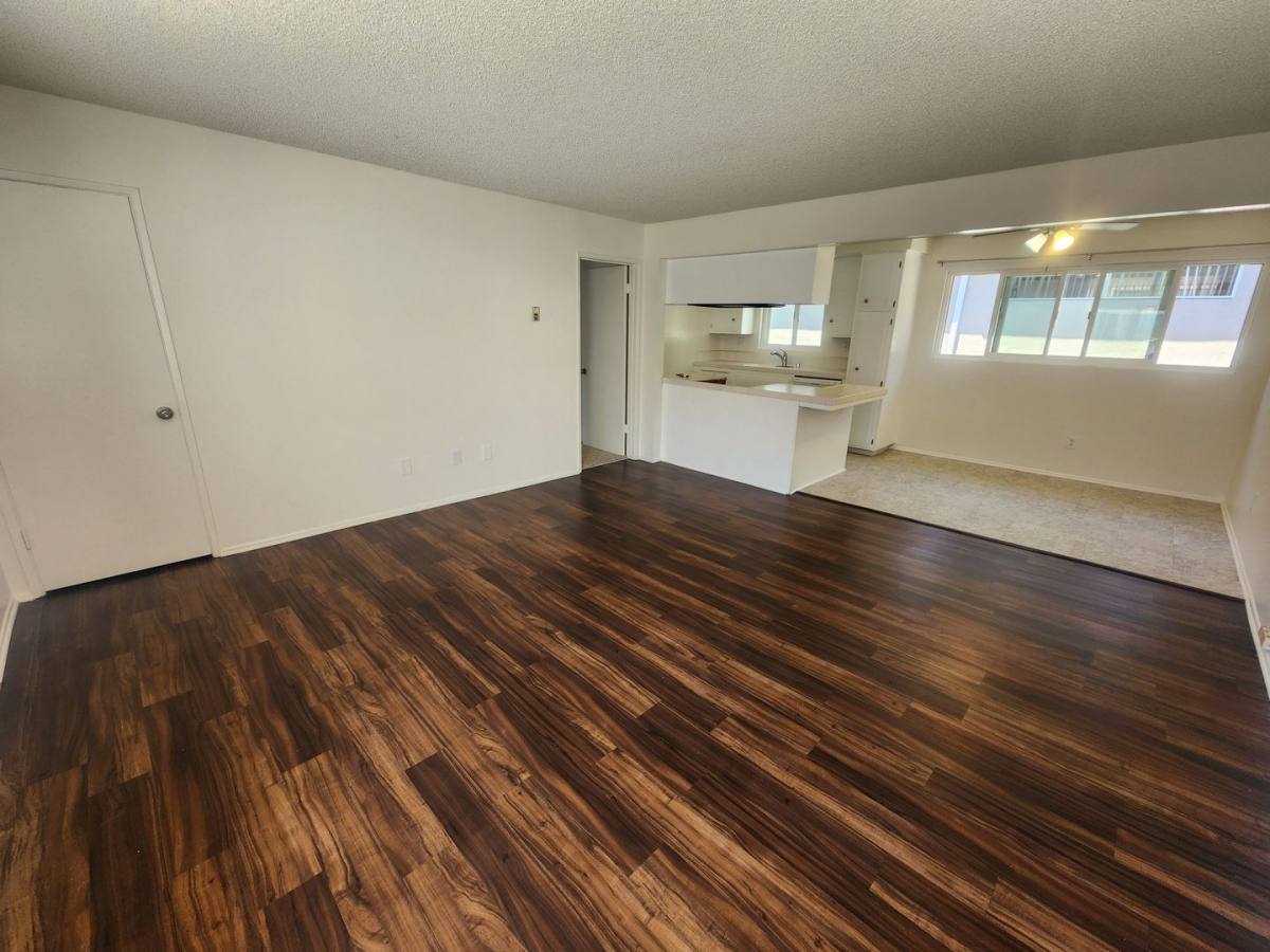Apartment for rent at 1219 Amethyst St, Redondo Beach, CA 90277