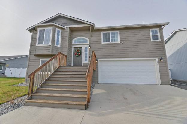 House for rent at 617 N Shamrock Rd, Veradale, WA 99037