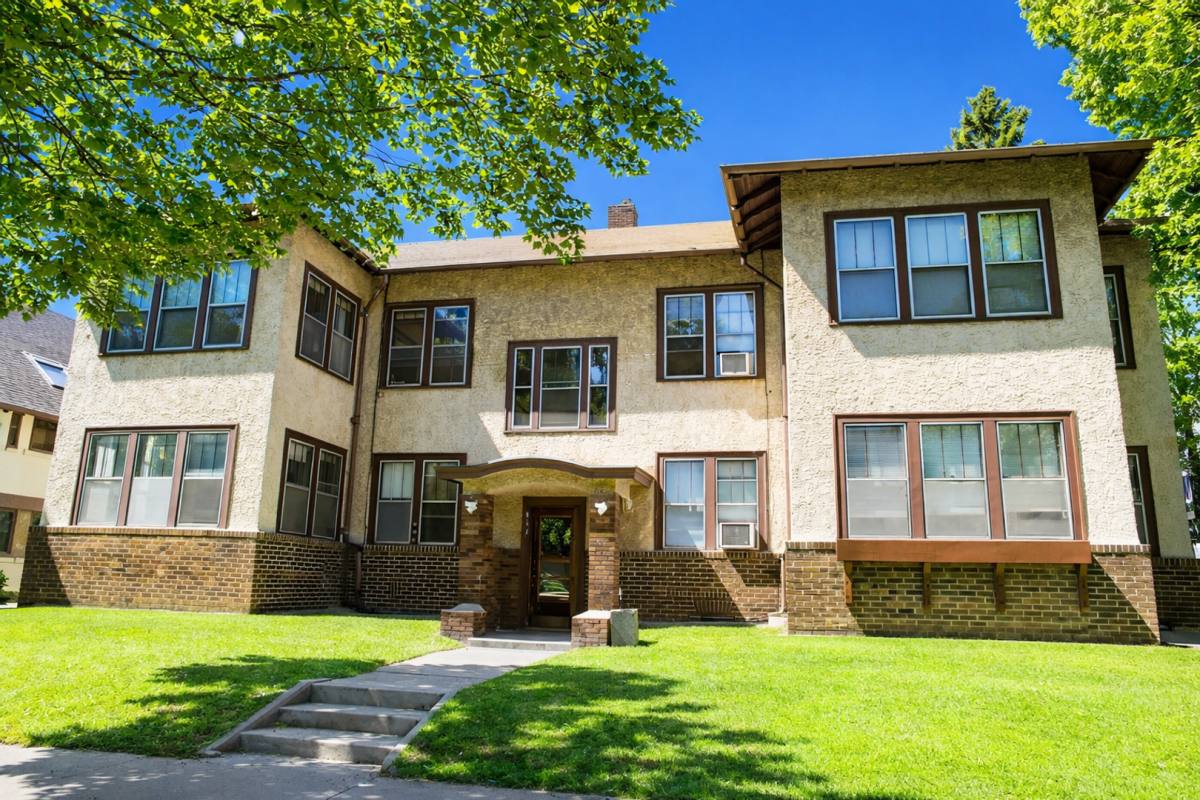 Apartment for rent at 417 11th Ave SE, Minneapolis, MN 55414