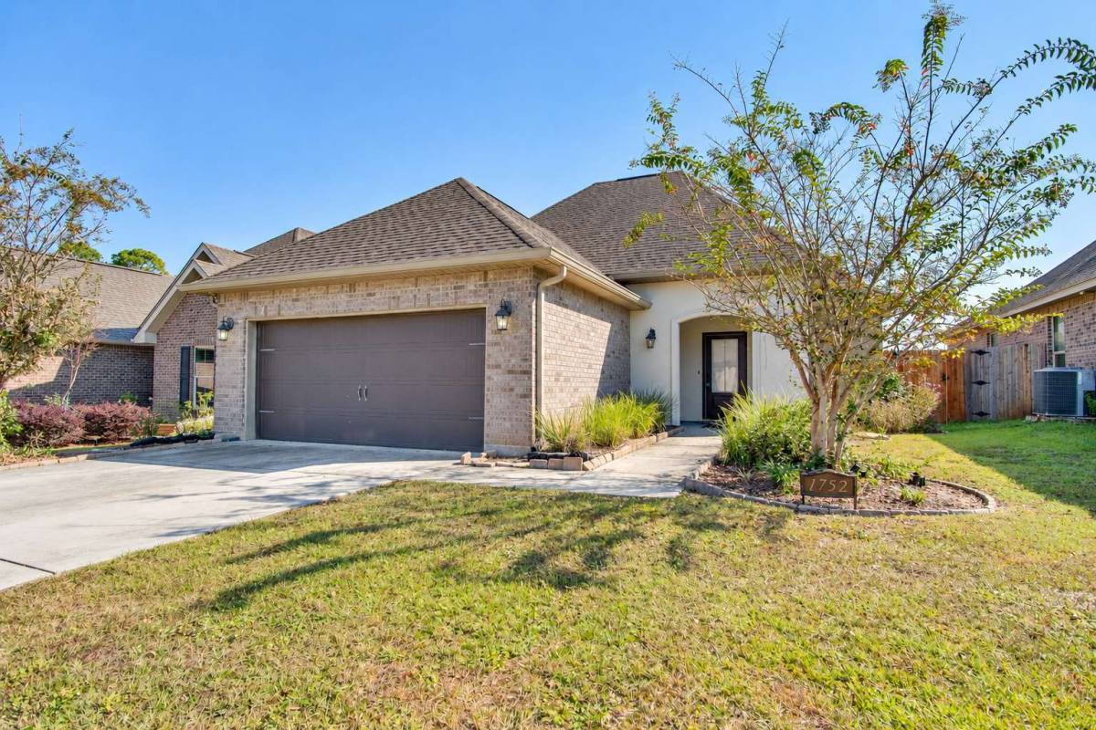House for rent at 1752 Waterbury Way, Cantonment, FL 32533