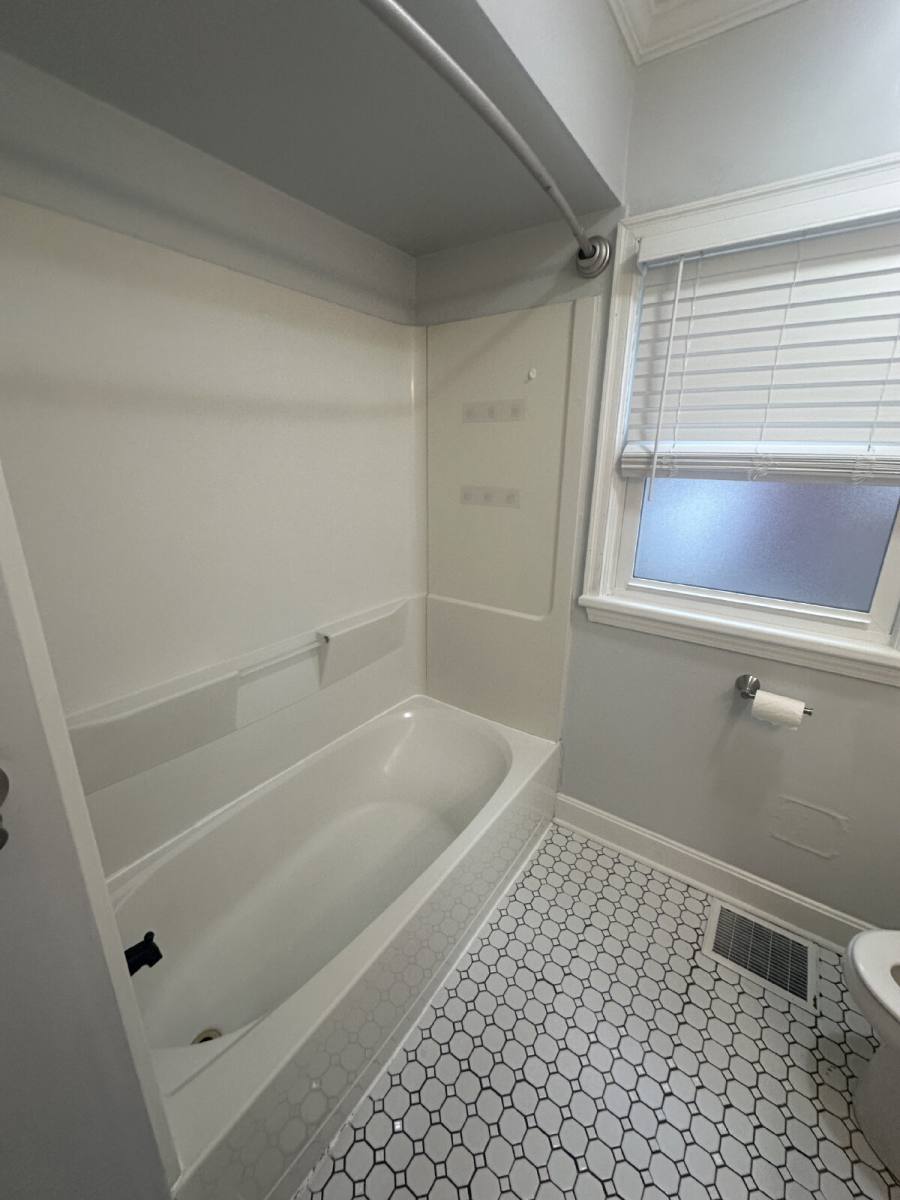 House for rent at 2939 Bon Air Ave, Louisville, KY 40205