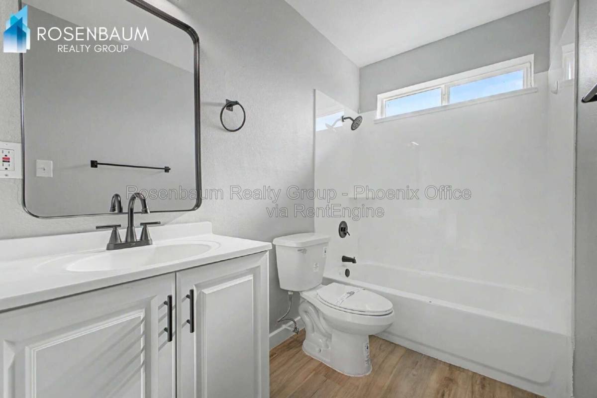1925 W Village Dr #4, Phoenix, AZ 85023 - Apartment for Rent - Image 9