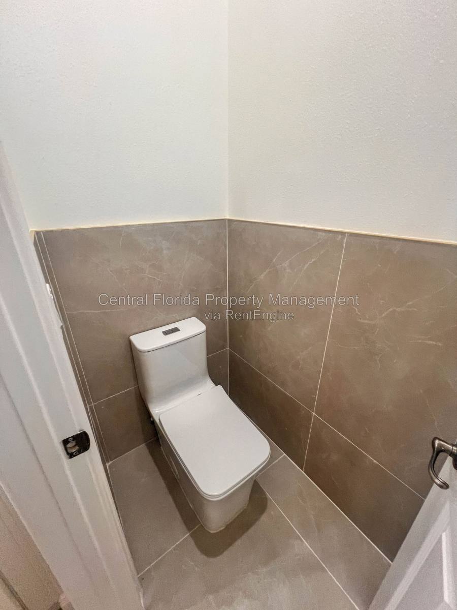 Apartment for rent at 1567 Lake Baldwin Lane #B 1, Orlando, FL 32814