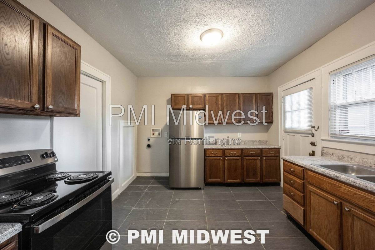 Apartment for rent at 3505 N Pennsylvania St, Indianapolis, IN 46205
