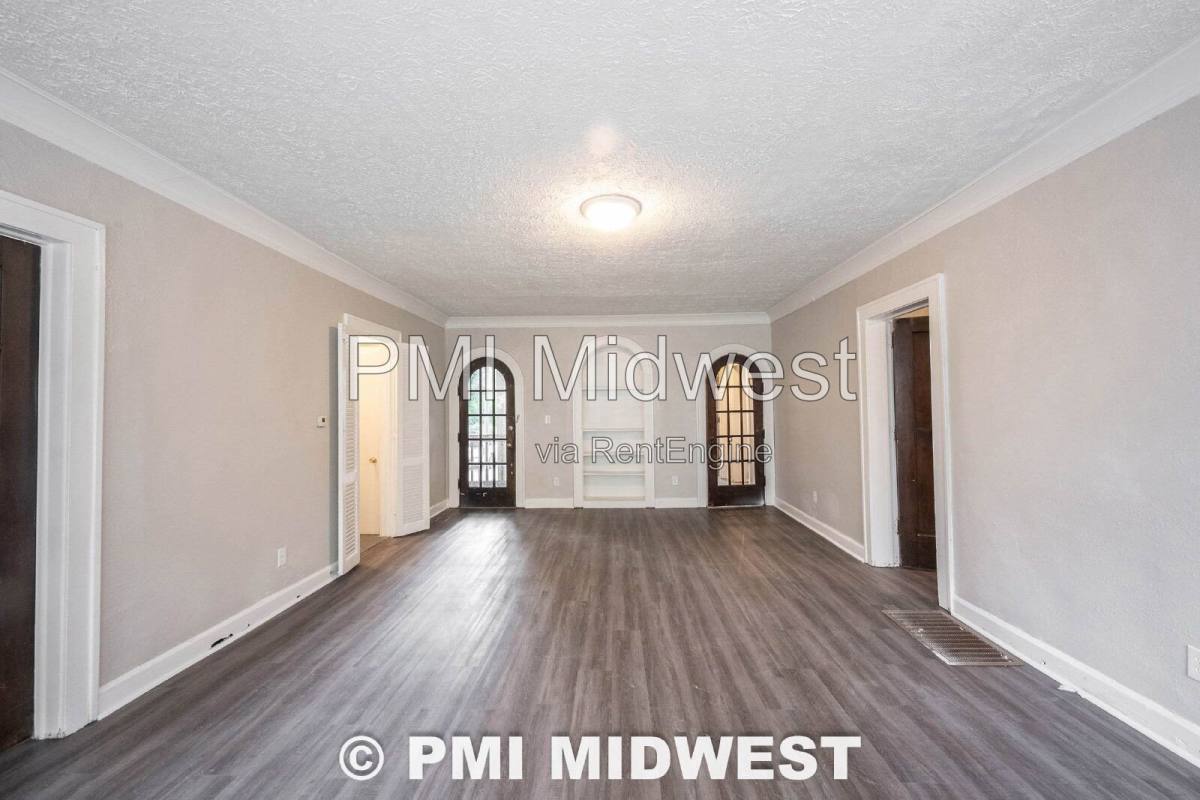 Apartment for rent at 3505 N Pennsylvania St, Indianapolis, IN 46205