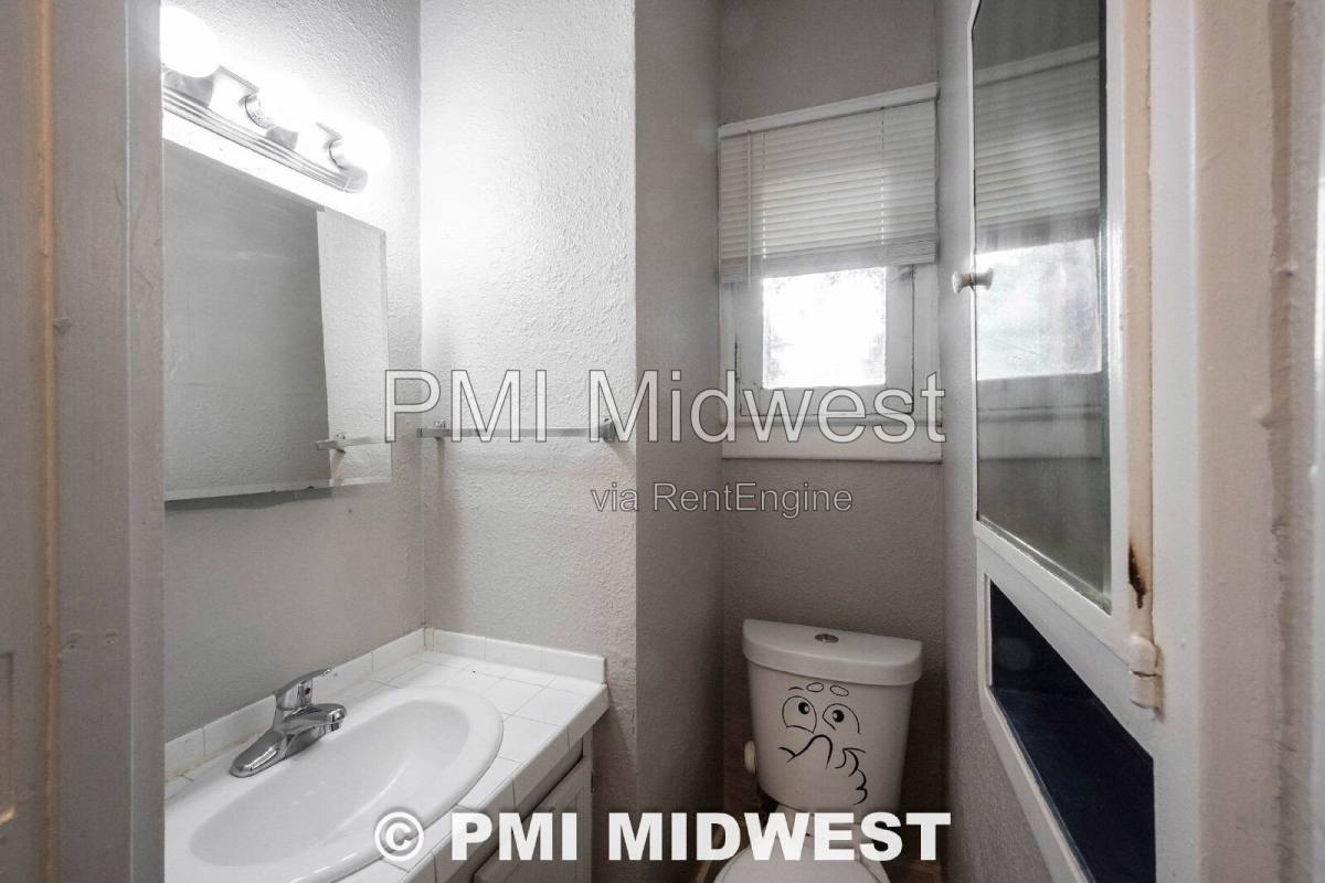 Apartment for rent at 3505 N Pennsylvania St, Indianapolis, IN 46205