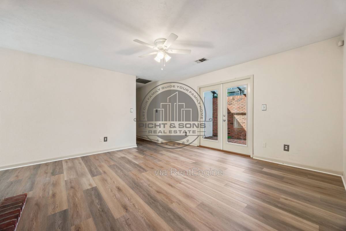 Apartment for rent at 3301 Lemoyne Court, Tallahassee, FL 32312