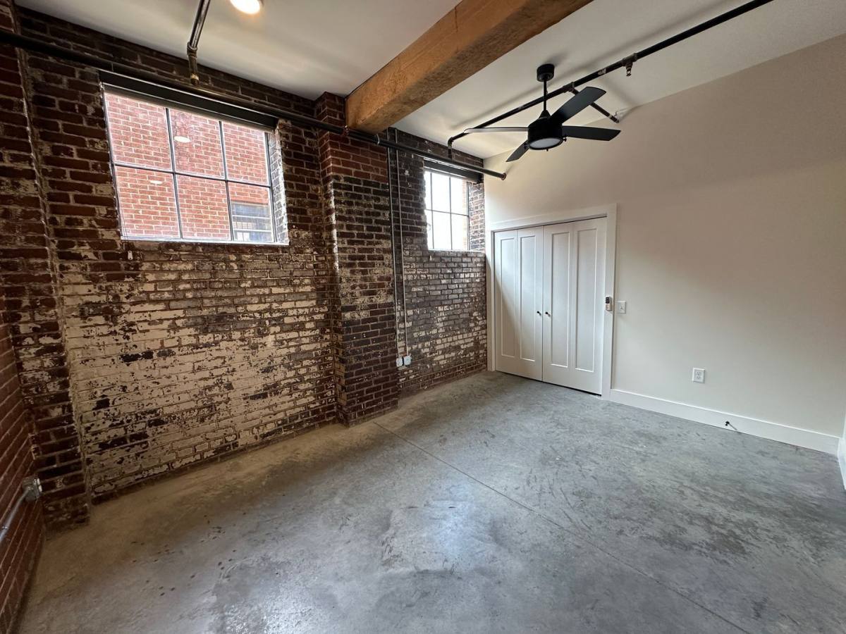 Apartment for rent at 805 Martin Luther King Junior Blvd #16, Macon, GA 31201