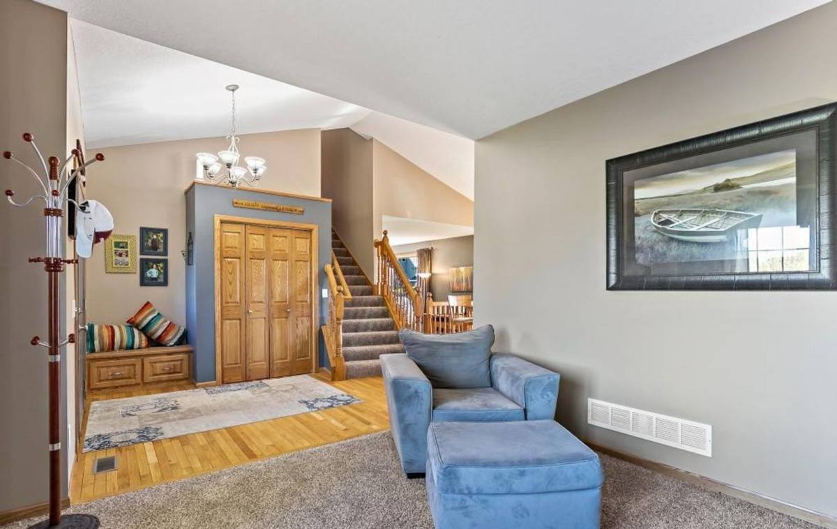 House for rent at 15561 Yakima St NW, Anoka, MN 55303