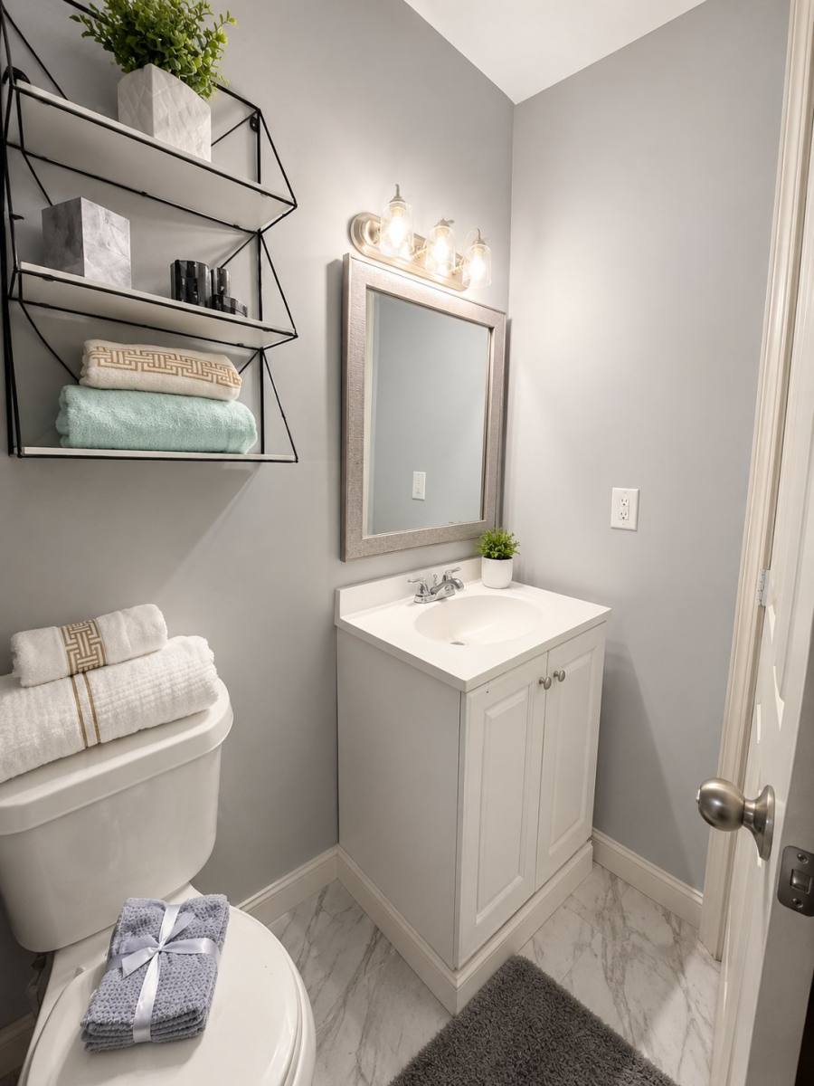 House for rent at 7028 Gammage St, Houston, TX 77087
