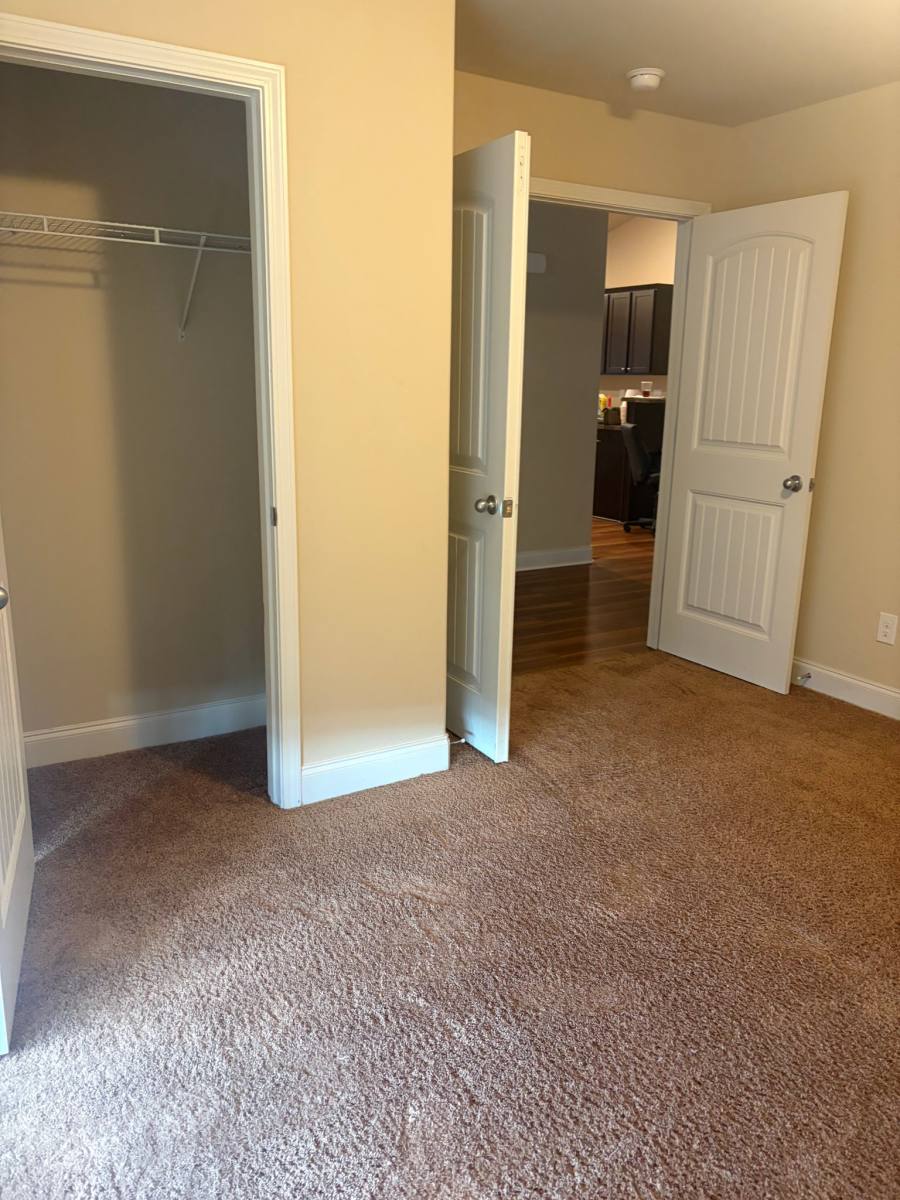 House for rent at 102 Black Creek Way, Odenville, AL 35120