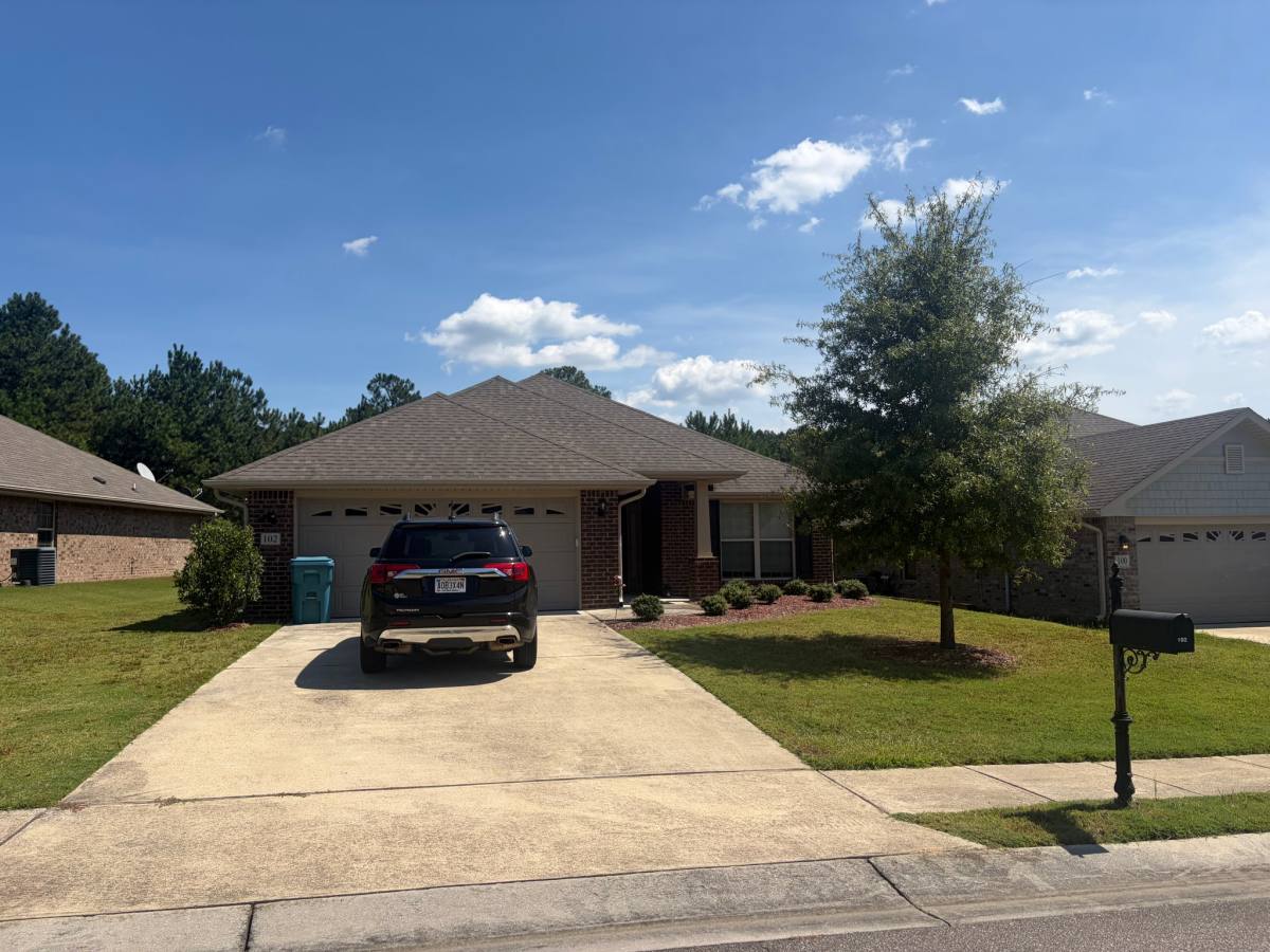 House for rent at 102 Black Creek Way, Odenville, AL 35120