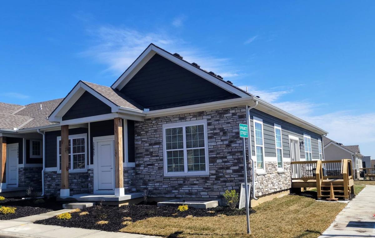 Townhouse for rent at 15845 Foster St, Overland Park, KS 66223