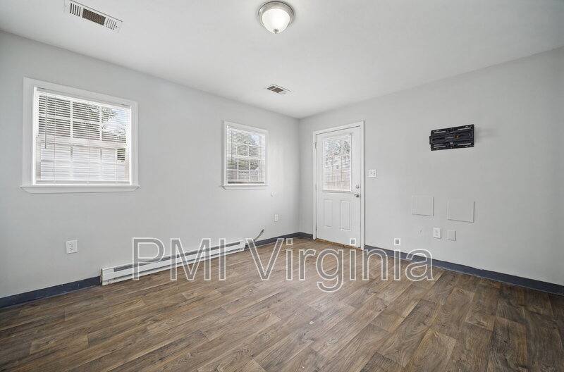Apartment for rent at 16 Connor Place, Portsmouth, VA 23702
