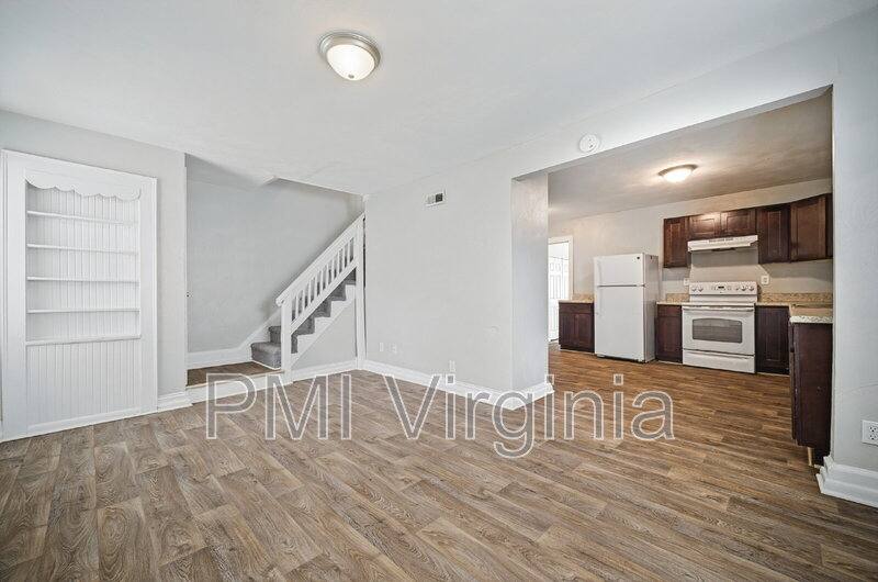Apartment for rent at 16 Connor Place, Portsmouth, VA 23702