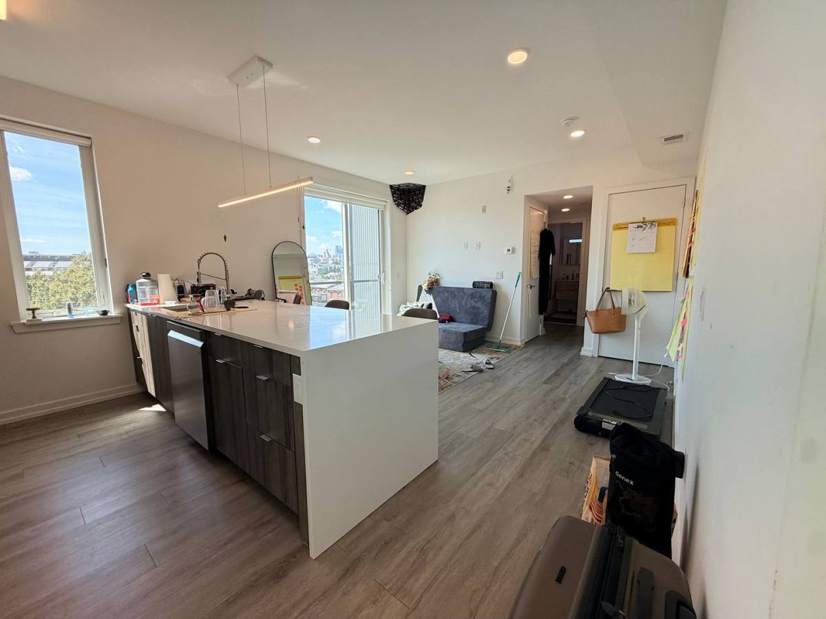 952 N 3rd St #605, Philadelphia, PA 19123