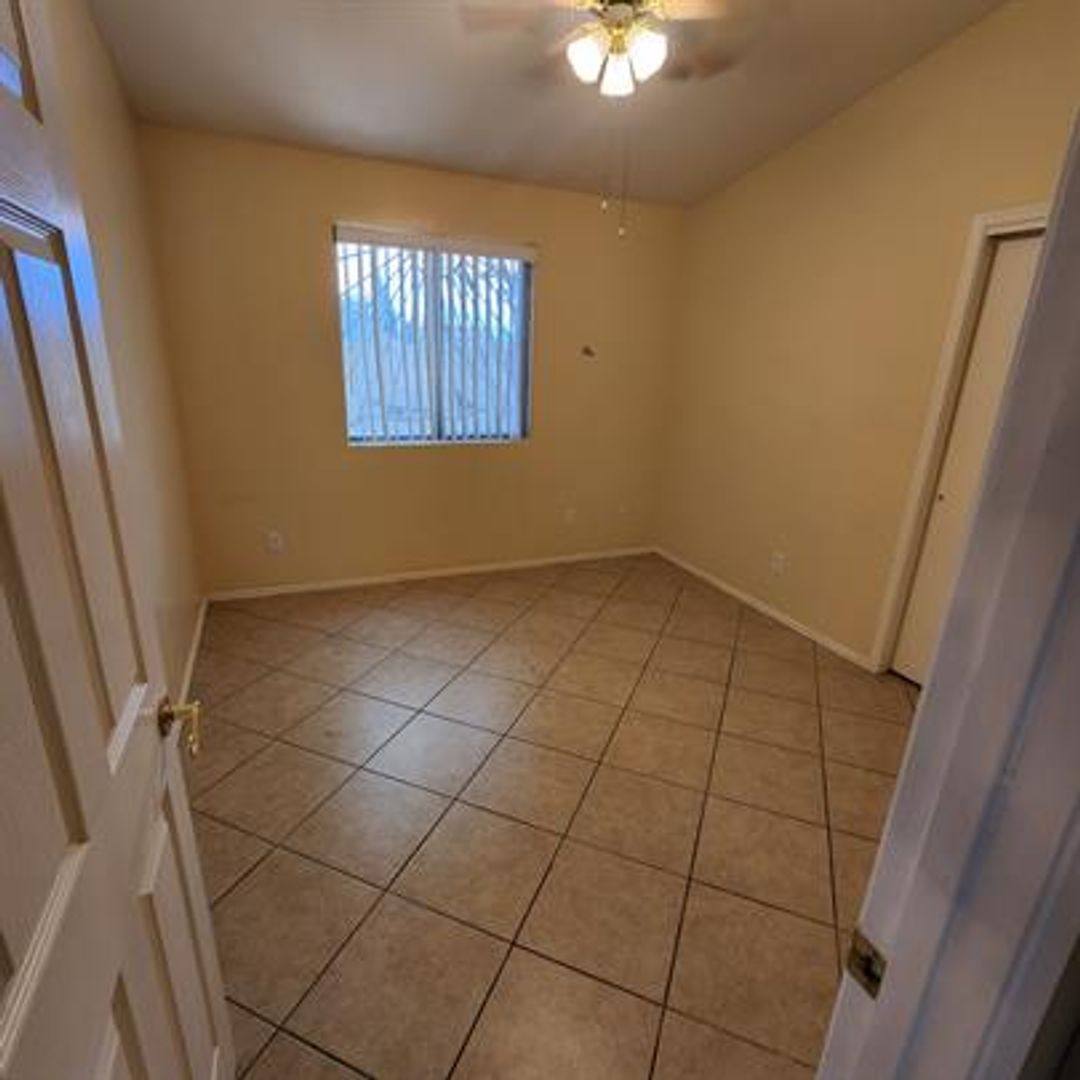 House for rent at 1382 W Via Rio Blanco, Tucson, AZ 85714