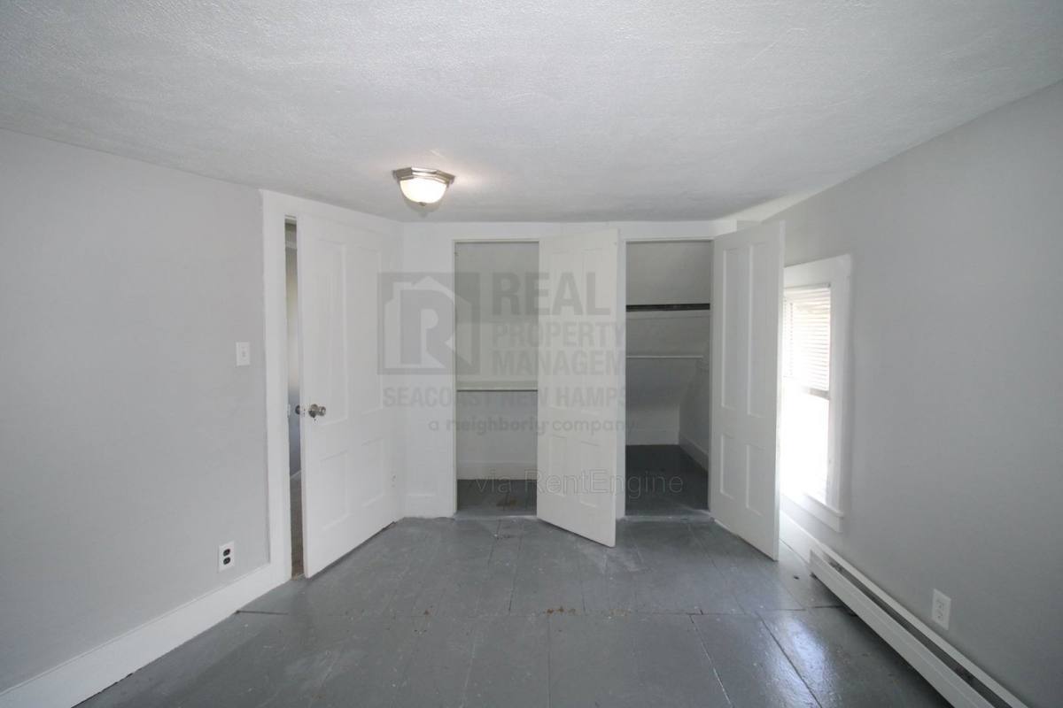 Apartment for rent at 546 Main St #2 2, Farmington, NH 03835
