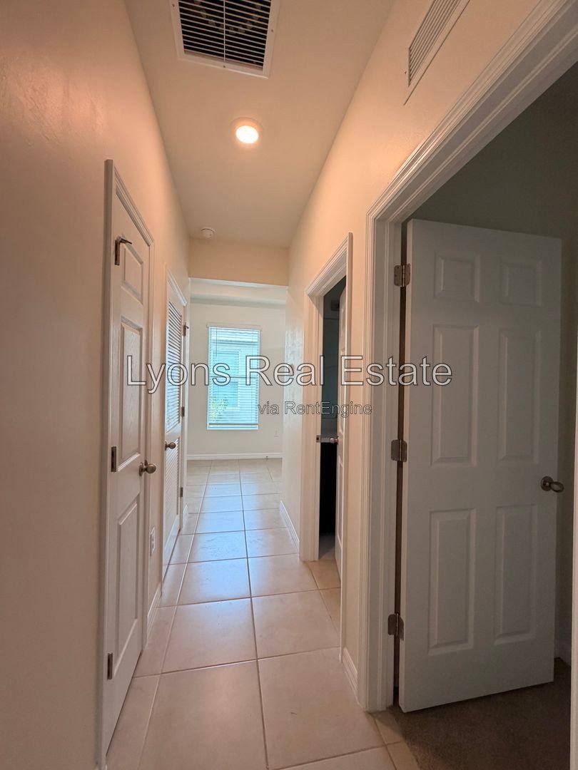 House for rent at 816 Friendship Circle, Labelle, FL 33935